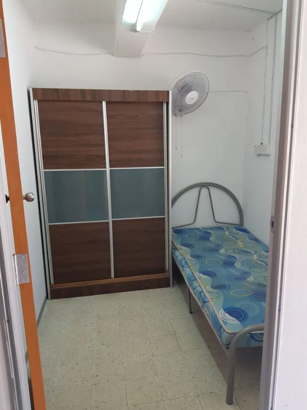 Room 2 62197957 - RoomGrabs