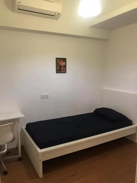 view 8D44576F FDEB 48F4 8052 A0851C5E813B 012e5000 - RoomGrabs