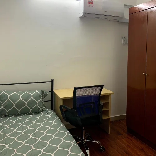 15 24895cf6 - RoomGrabs
