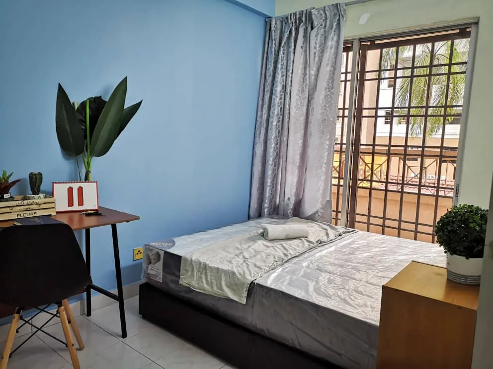 PD3 c1d82956 | RoomGrabs