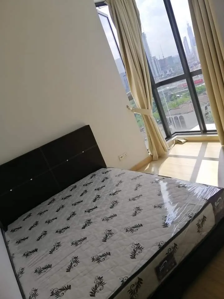 inbound883663826562463734 73ee06a1 - RoomGrabs