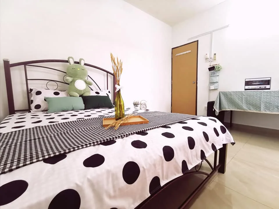 photo 62a33a96 - RoomGrabs