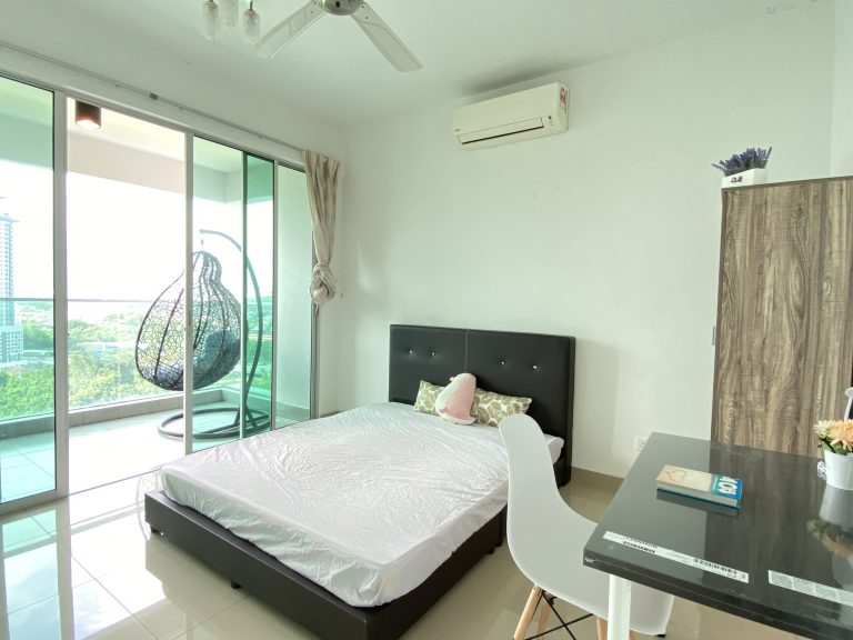 1+1 deposit nearby restaurant, convenience store Room for rent in 3 KIARA 2 RESIDENCE PARTITION ROOM 4 e9f00286 | RoomGrabs