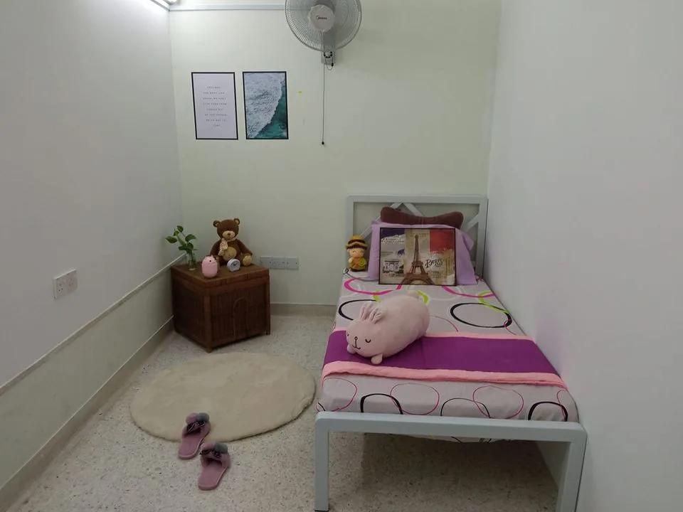 photo 90aaf42c | RoomGrabs