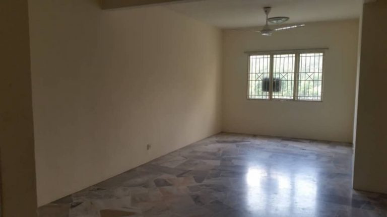 Small room for rent (Female) 3 living room 99d31e00 - RoomGrabs