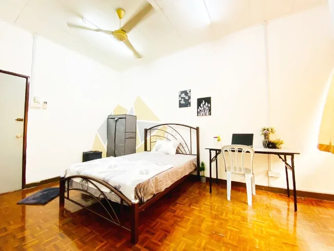 photo 2175c9cf | RoomGrabs