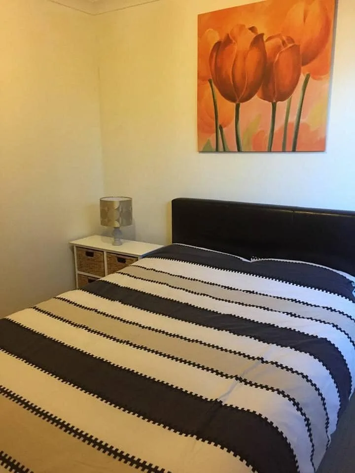 07 f9db3905 - RoomGrabs