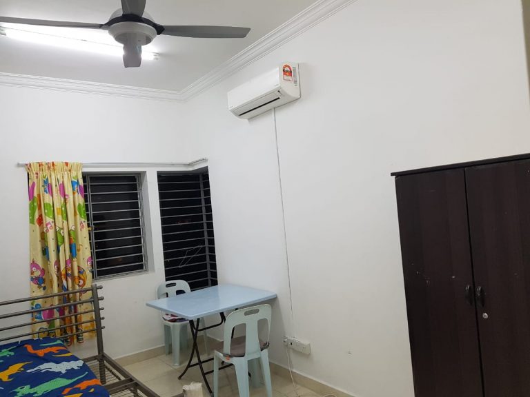 Room 12f2f360 | RoomGrabs