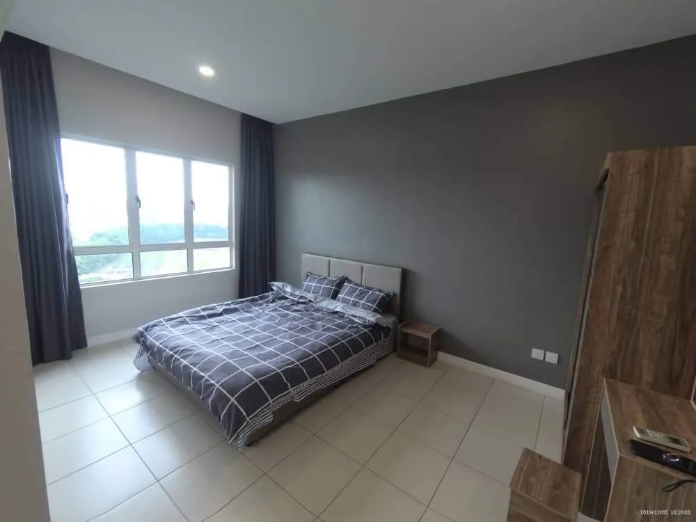 received 845452155889333 92faa999 | RoomGrabs