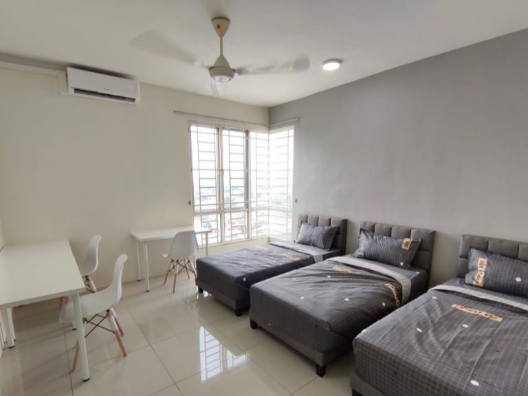 MOST FURNISHED MASTER ROOM @ PV16, Setapak 3 IMG 4385 c824059a - RoomGrabs