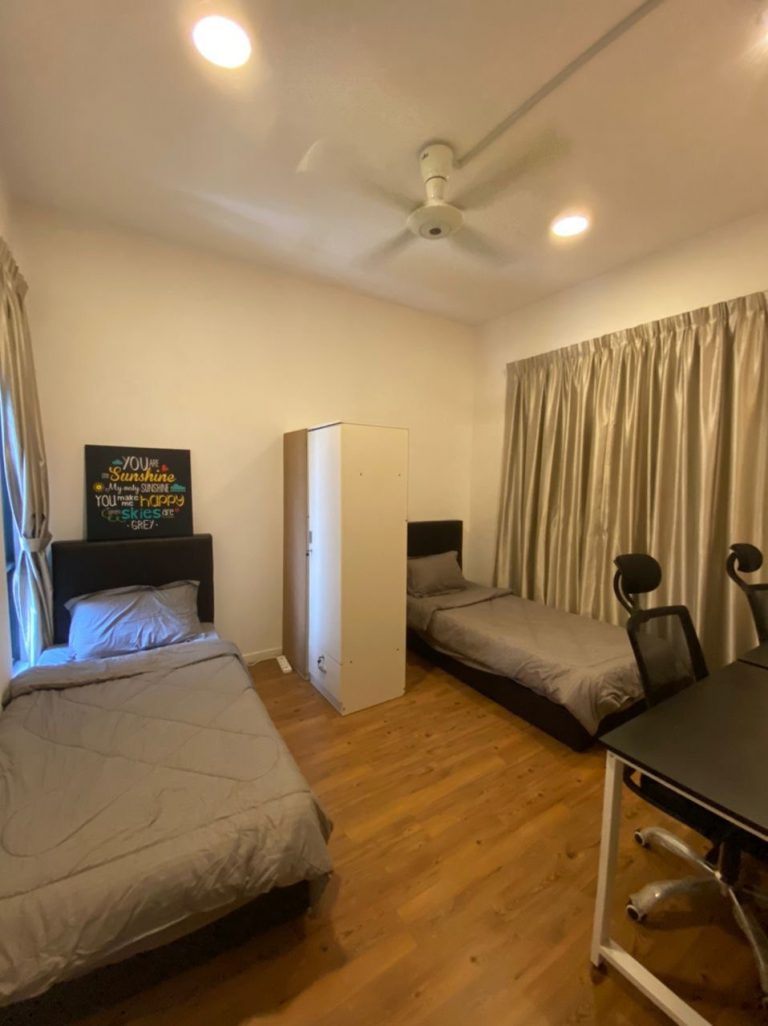 Middle Shared 1 1856ecfe - RoomGrabs