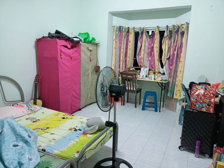 Menara Alpha Condo Private Middle Bedroom For Rent 3 mmexport1637396452800 55acbb52 - RoomGrabs