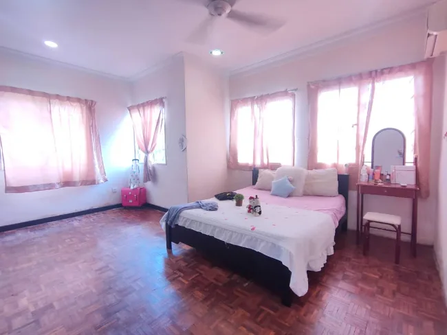 photo 0fb953c4 | RoomGrabs