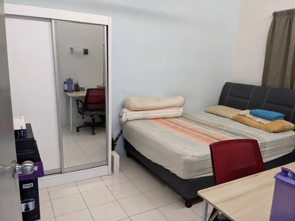 1 dd682df4 | RoomGrabs