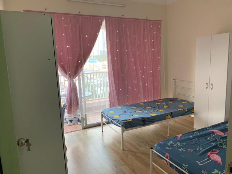 15 38b89b32 | RoomGrabs