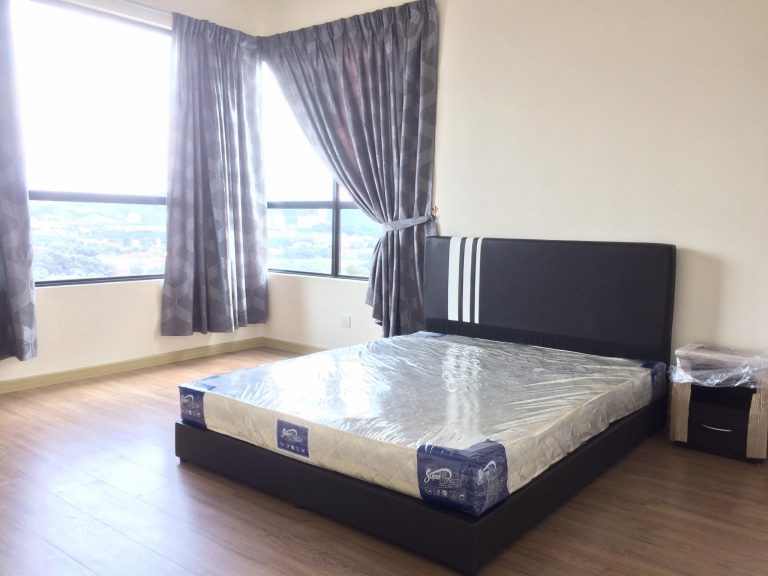 Kajang Town_MKH_NEAR KAJANG HOSPITAL_MASTER ROOM 3 15844212 636833469856677 3249658635726804835 o 51cb4e5d - RoomGrabs