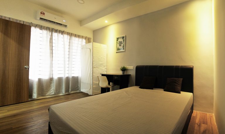 Room5 5ed56694 | RoomGrabs