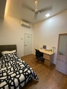 Small Single 23298f7c - RoomGrabs
