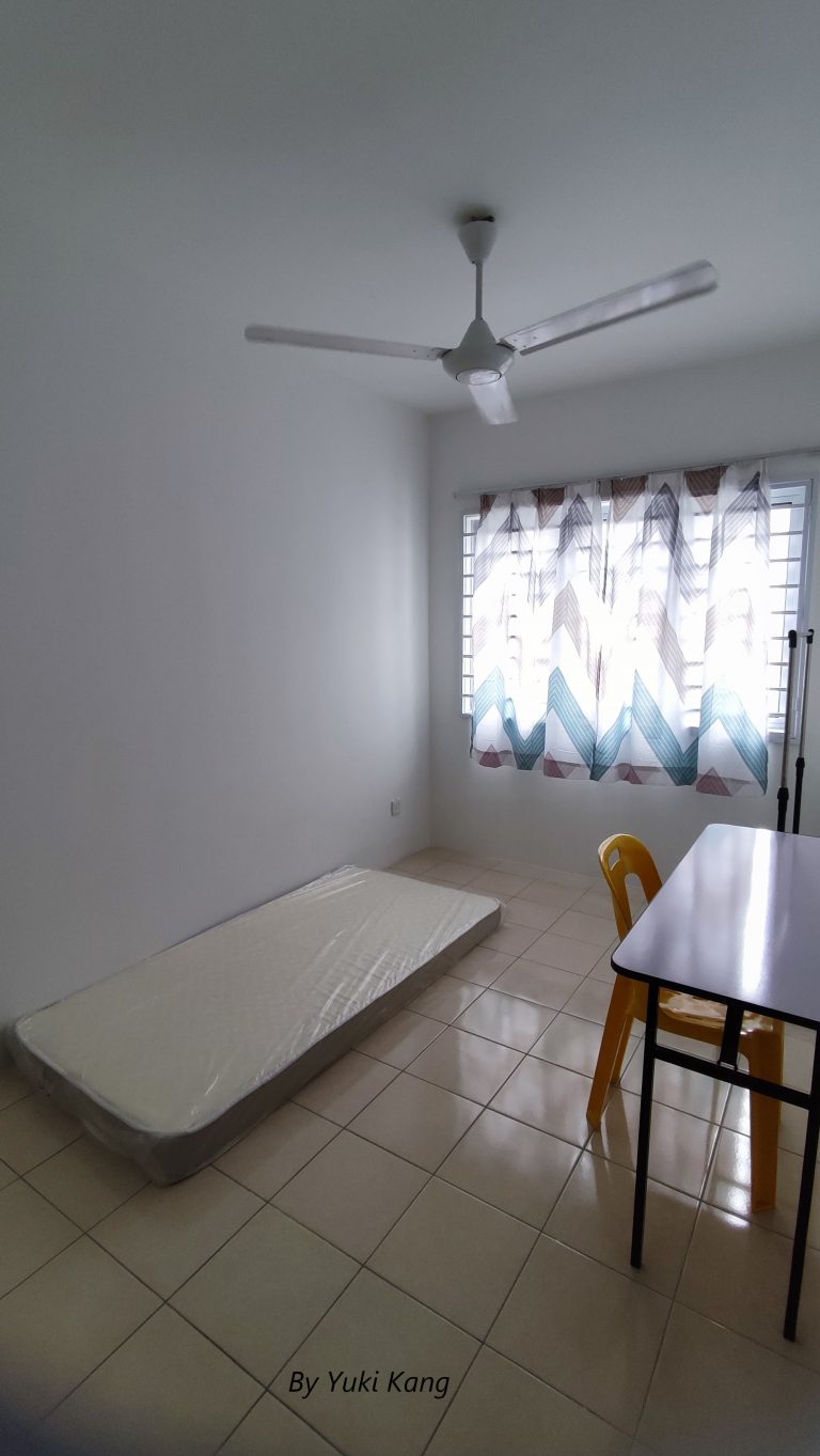 Middle Room for rent @ Residensi Kepongmas 3 1 Middle room 6bc96116 - RoomGrabs