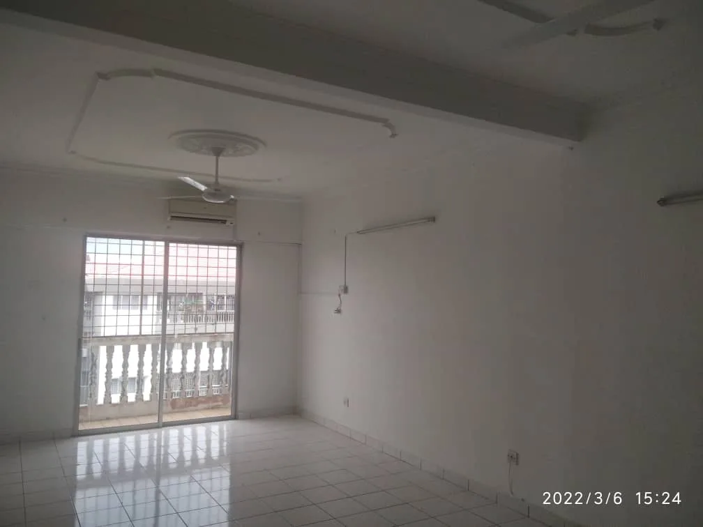 Living Hall 461d4e8d | RoomGrabs