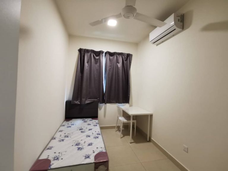 BEDROOM 2 RM600 DAMANSARA ef5e80f2 - RoomGrabs