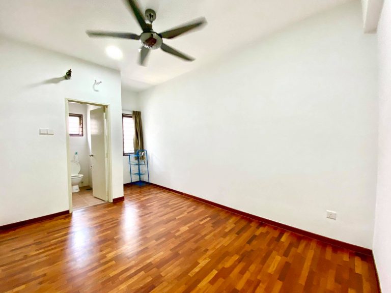 2.1.me a4e56583 - RoomGrabs