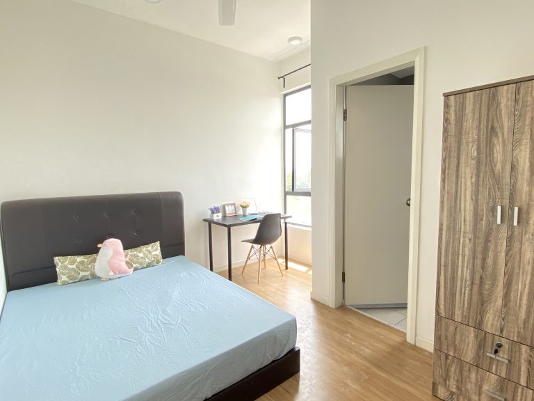 JUNIOR MASTER BEDROOM 2 c79e0099 - RoomGrabs