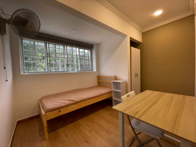 Middle room with Window near Inti for RENT 3 b163729a dfbe 436e 8173 015043d470b0 86107fa4 - RoomGrabs