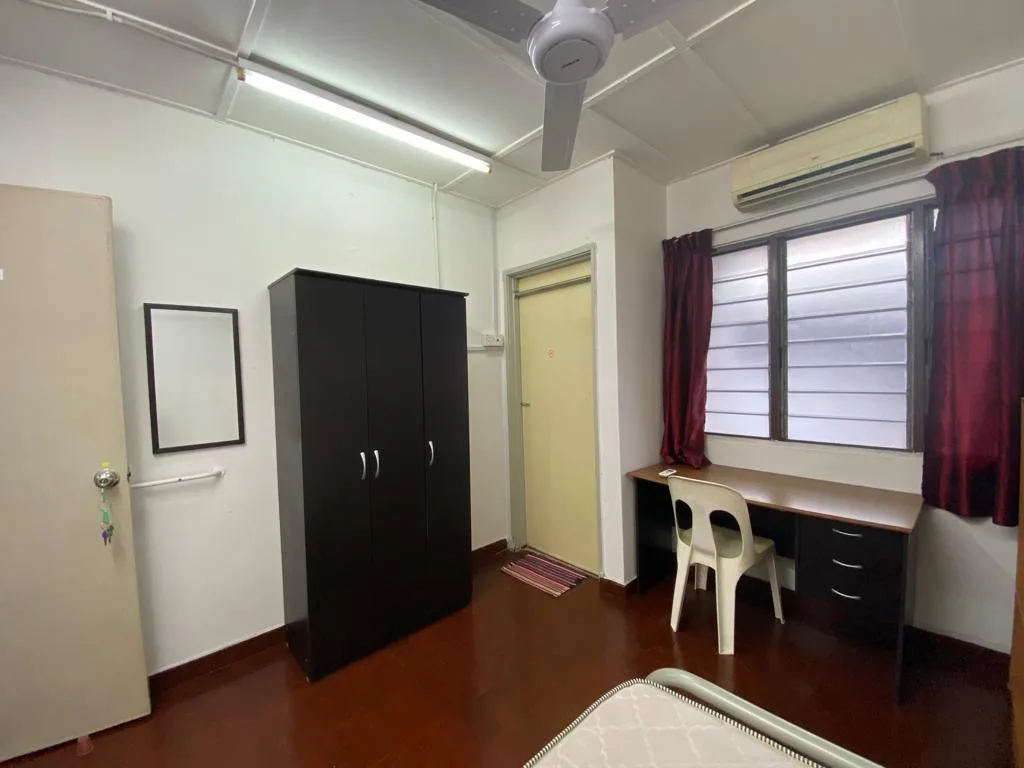 1 d341d0d0 - RoomGrabs