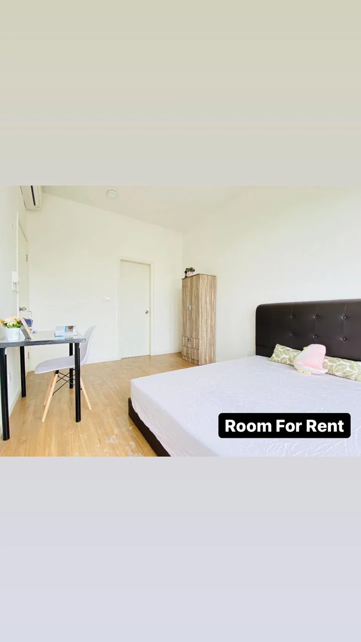 1b 19f6d30c | RoomGrabs