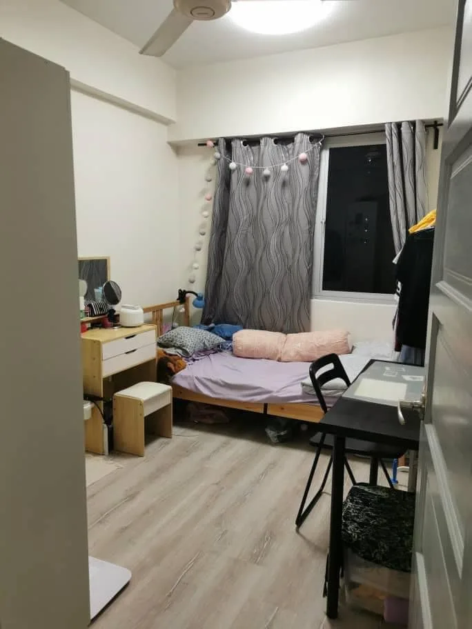 mid room f5ec3a08 - RoomGrabs