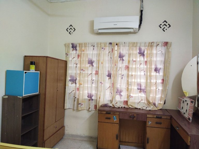 room for rent in taman eng ann bukit raja,klang RM500(AIR-COND 3 photo1646125933 1 5ec574a3 - RoomGrabs