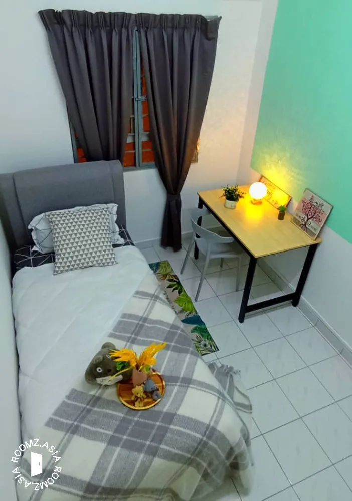 16558272100 988e1282 - RoomGrabs