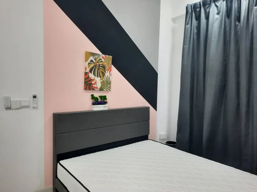 5954C0AD AFE6 4188 9407 852823A3290B dcc11023 | RoomGrabs