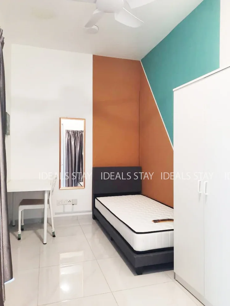 MM Single Room with mark a944ff30 | RoomGrabs