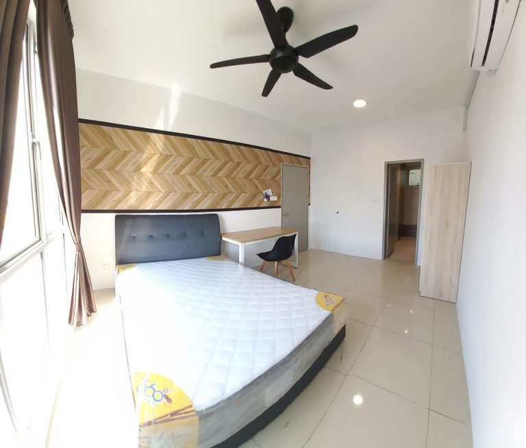 Bukit Jalil Pavilion 2 @ The Paraiso Residence Master Room 3 MB 4 2 0765a7a9 - RoomGrabs
