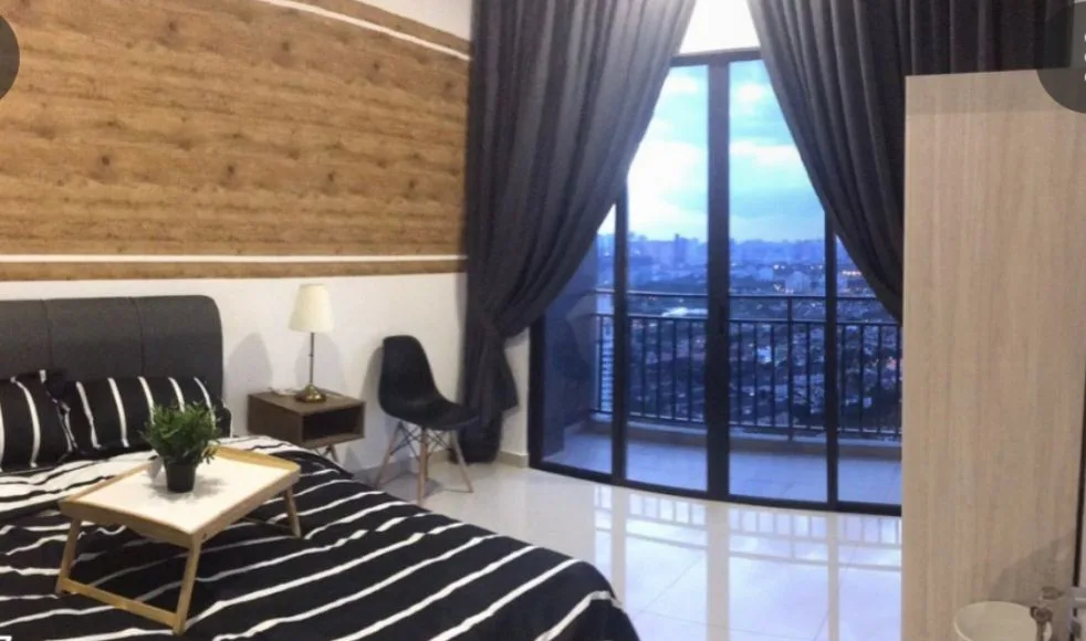 PB 6 1 fb24c638 | RoomGrabs