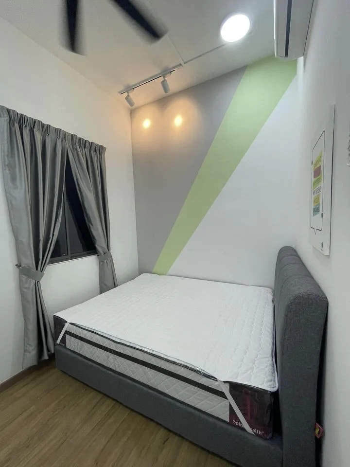 Putra Suria Middle Room 65692288 | RoomGrabs