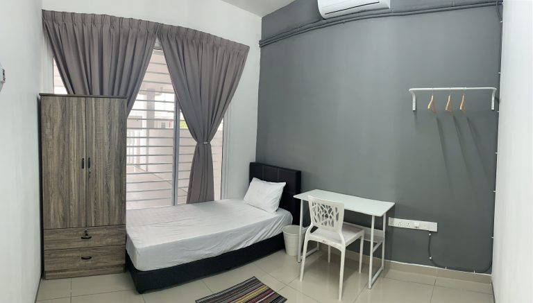 8DEE8A9C 3A58 41F2 B5DD F5B75BB23B61 d8d8bf8c | RoomGrabs