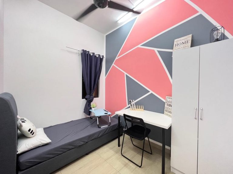 Newly renovated Room for rent in Kuchai Lama & Taman Desa at The Hipster 3 SS 2 87c6ac0c - RoomGrabs