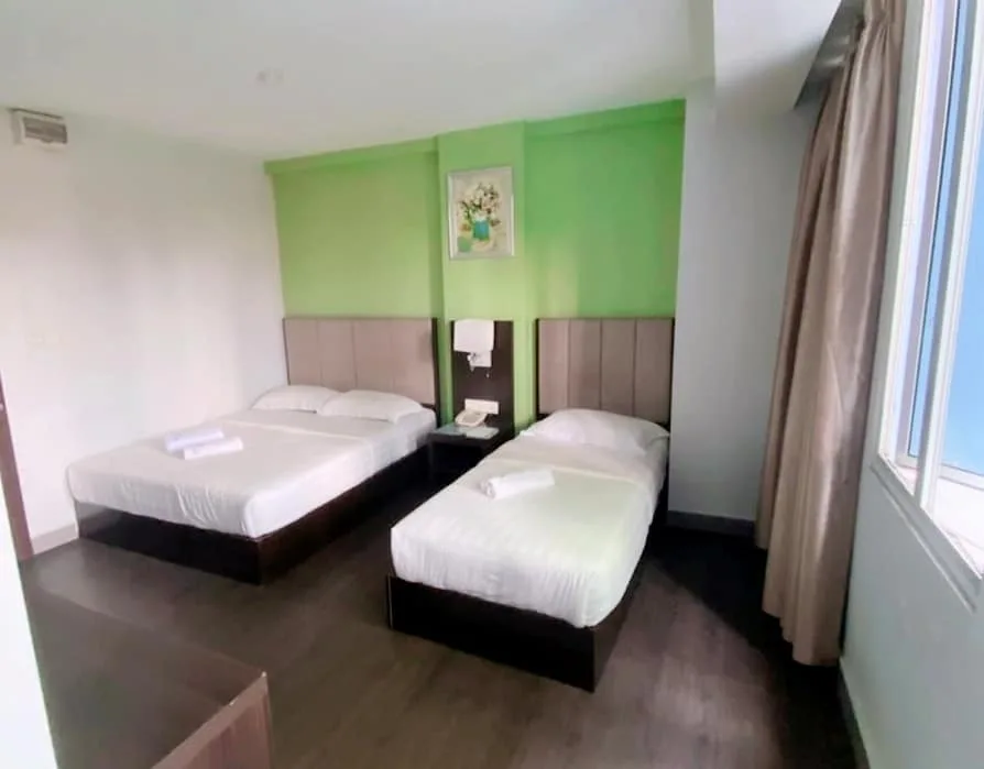 Luxurious & Private Room Space at Petaling Street near to KLCC, KL Tower, Chinatown, Pasar Seni MRT 12 312975308 10159163012084492 8282121869706747272 n b3476951 | RoomGrabs