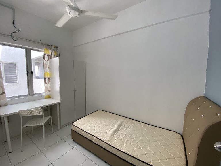 Female unit!!! Single room in Calisa N Residence Taman Mas Puchong 3 IMG 1151 755734af - RoomGrabs