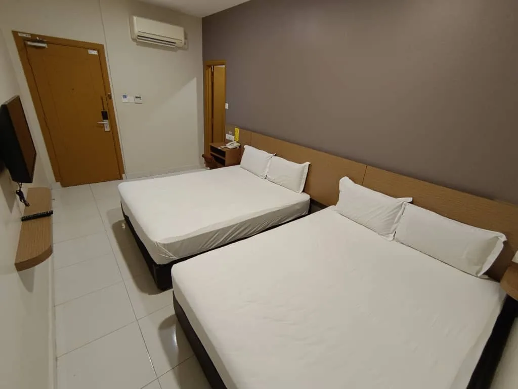 No Deposit Luxurious & Private Room Space at SS3 Petaling Jaya 14 WhatsApp Image 2022 11 22 at 4.20.43 PM 2 aa68c967 | RoomGrabs