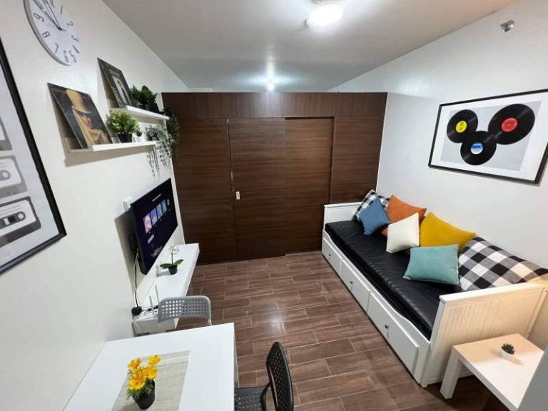 0EC8C446 8550 4882 B5D3 EB1EECF72887 | RoomGrabs