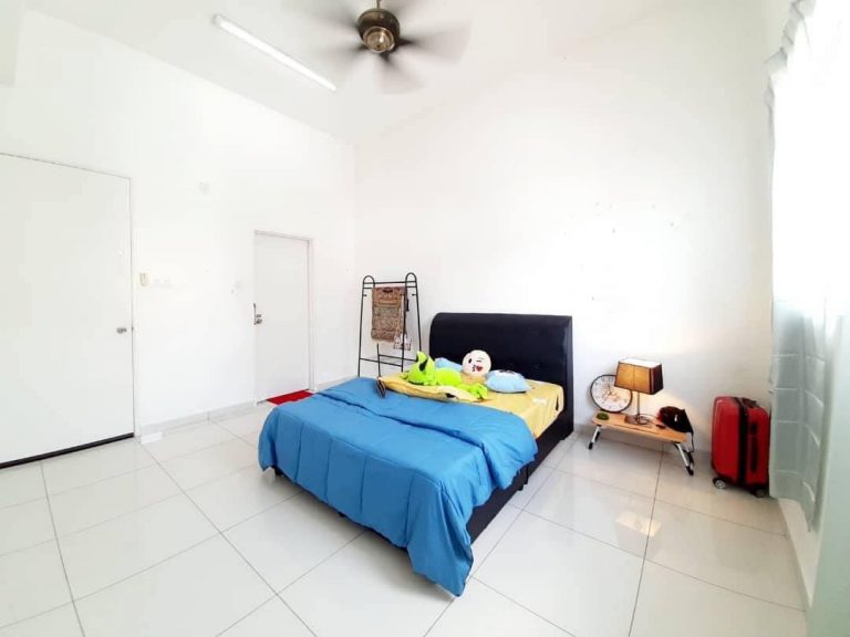 3C9881CE 50CE 49AF 90CF 0A10C196255D 7bb8abbe - RoomGrabs