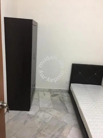 3e9b2697fa059f998a801fda2500ab6a 2789268308653427252 766b9c9e - RoomGrabs