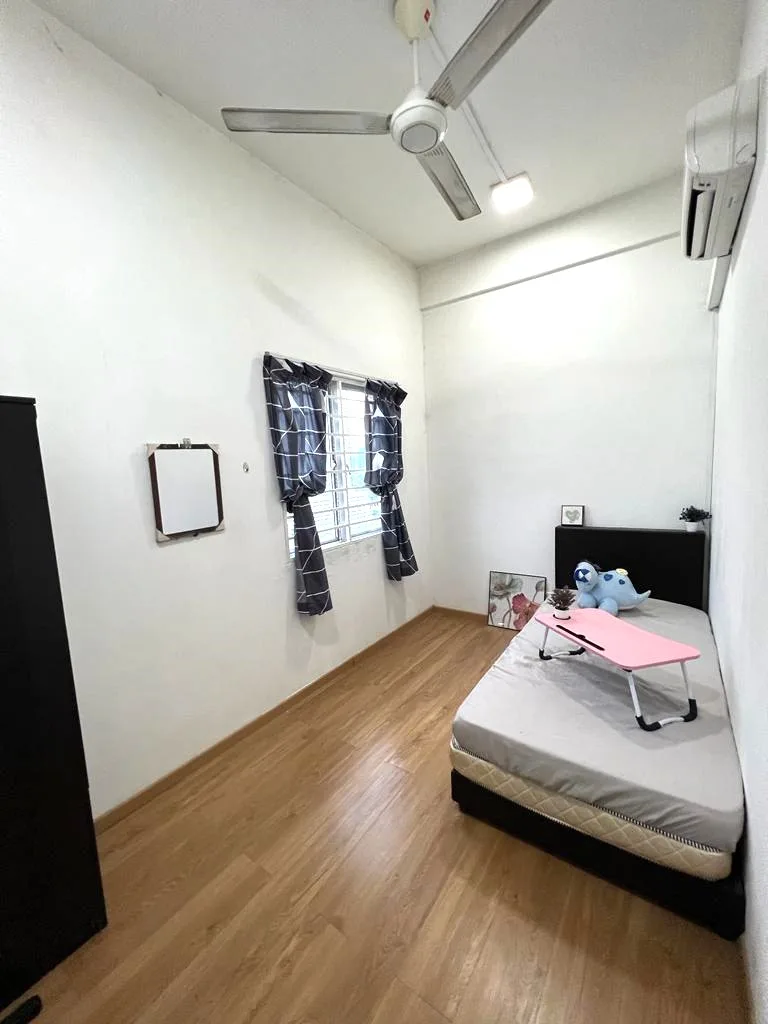 WhatsApp Image 2023 01 10 at 10.57.34 AM 1 - RoomGrabs