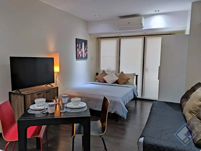 19A979A5 F175 4DA5 AE38 46ABC800BB7A - RoomGrabs