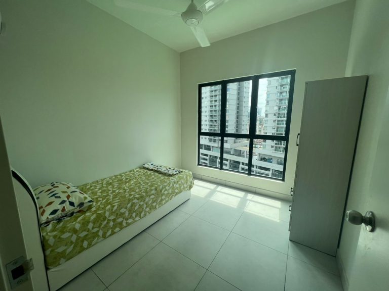 5338573c 4c98 4c57 b683 4b095adf7258 | RoomGrabs