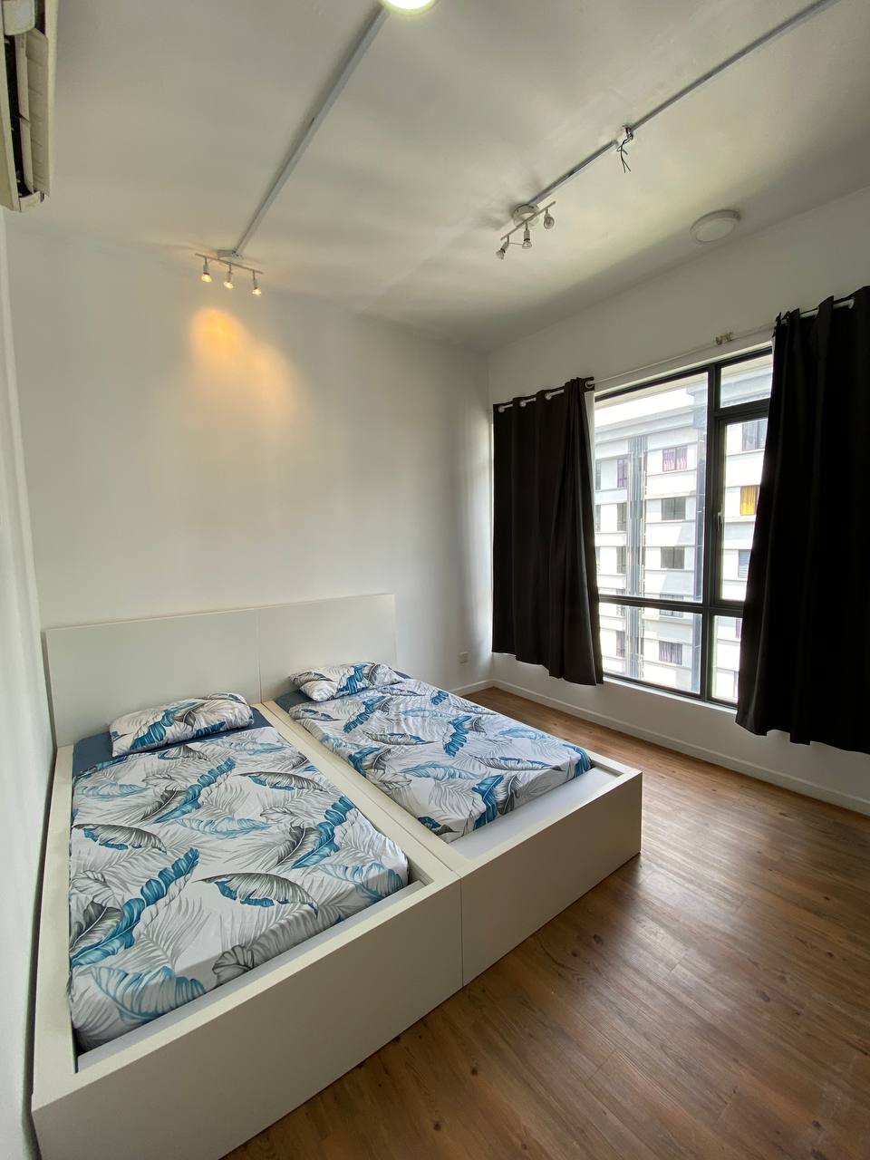✨Spacious Master Bedroom beside KDU College for rent!📍Utropolis Glenmarie!